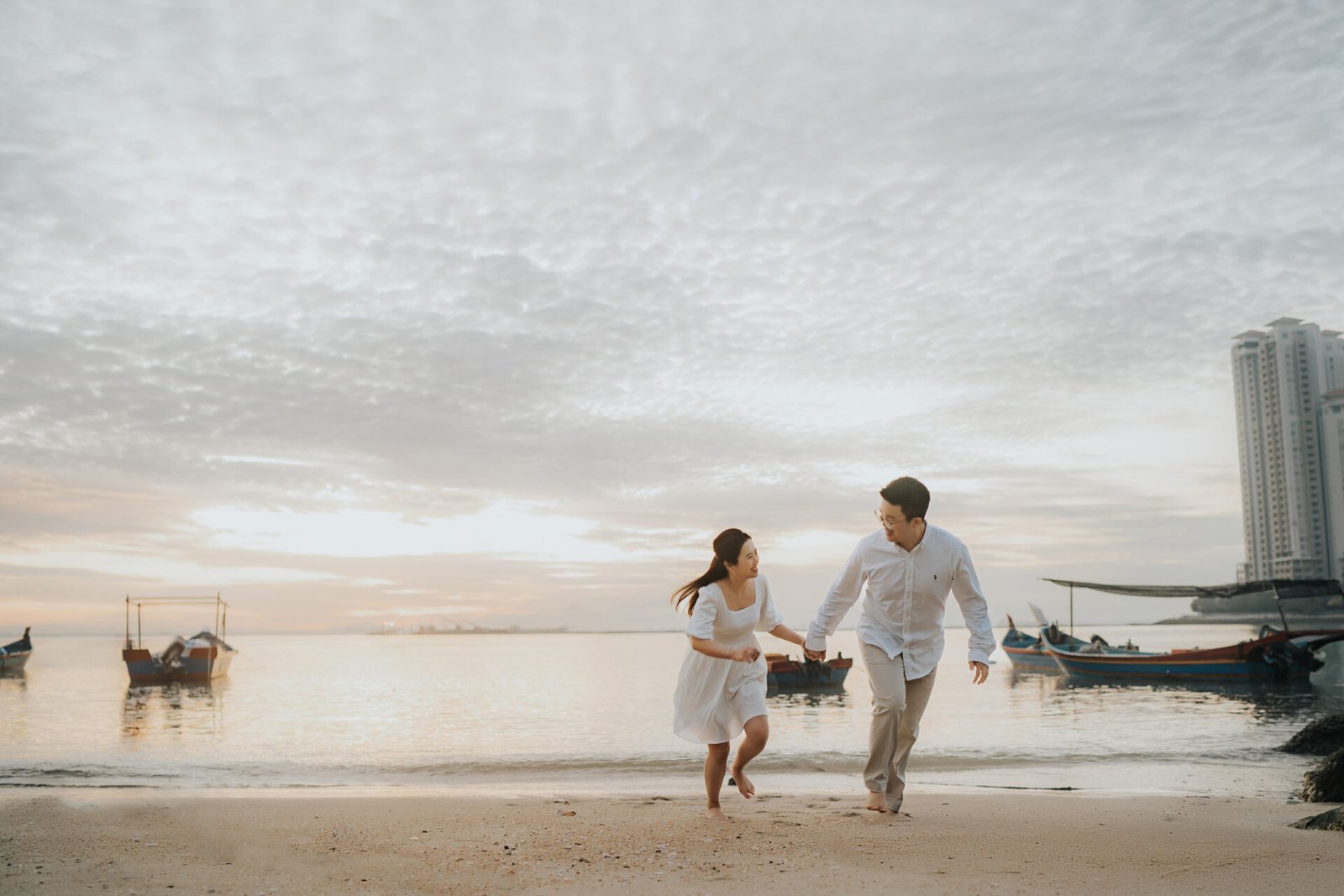 How to Choose Meaningful Pre Wedding Photos and Avoid Costly Mistakes